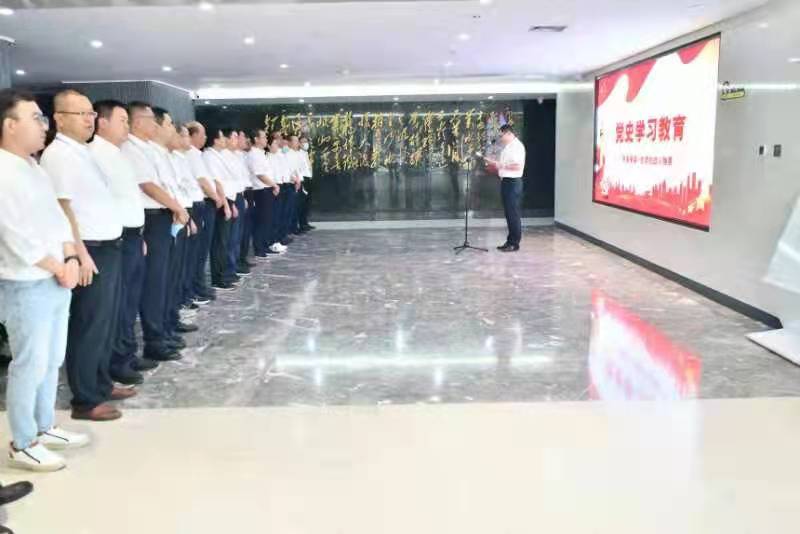 1631582689908064136.jpg 八办图片展1.jpg